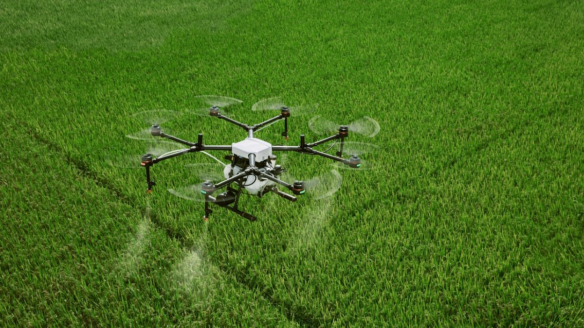 Pulverização com drones | Conheça sua aplicação na agricultura